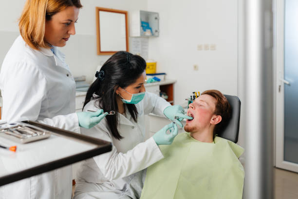 Best Emergency Tooth Extraction in Culver, IN